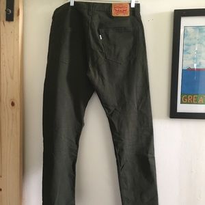Levi’s gray jeans 33x34
